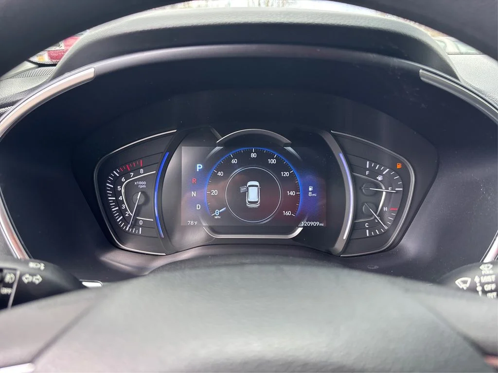 Used 2020 Green Hyundai SEL image 21