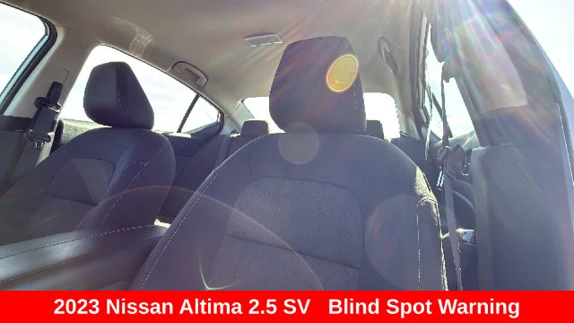 2023 Nissan Altima SV - Photo 11