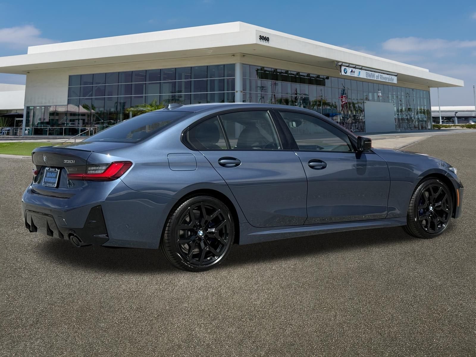 New 2026 Arctic Race Blue metallic BMW 330i image 11
