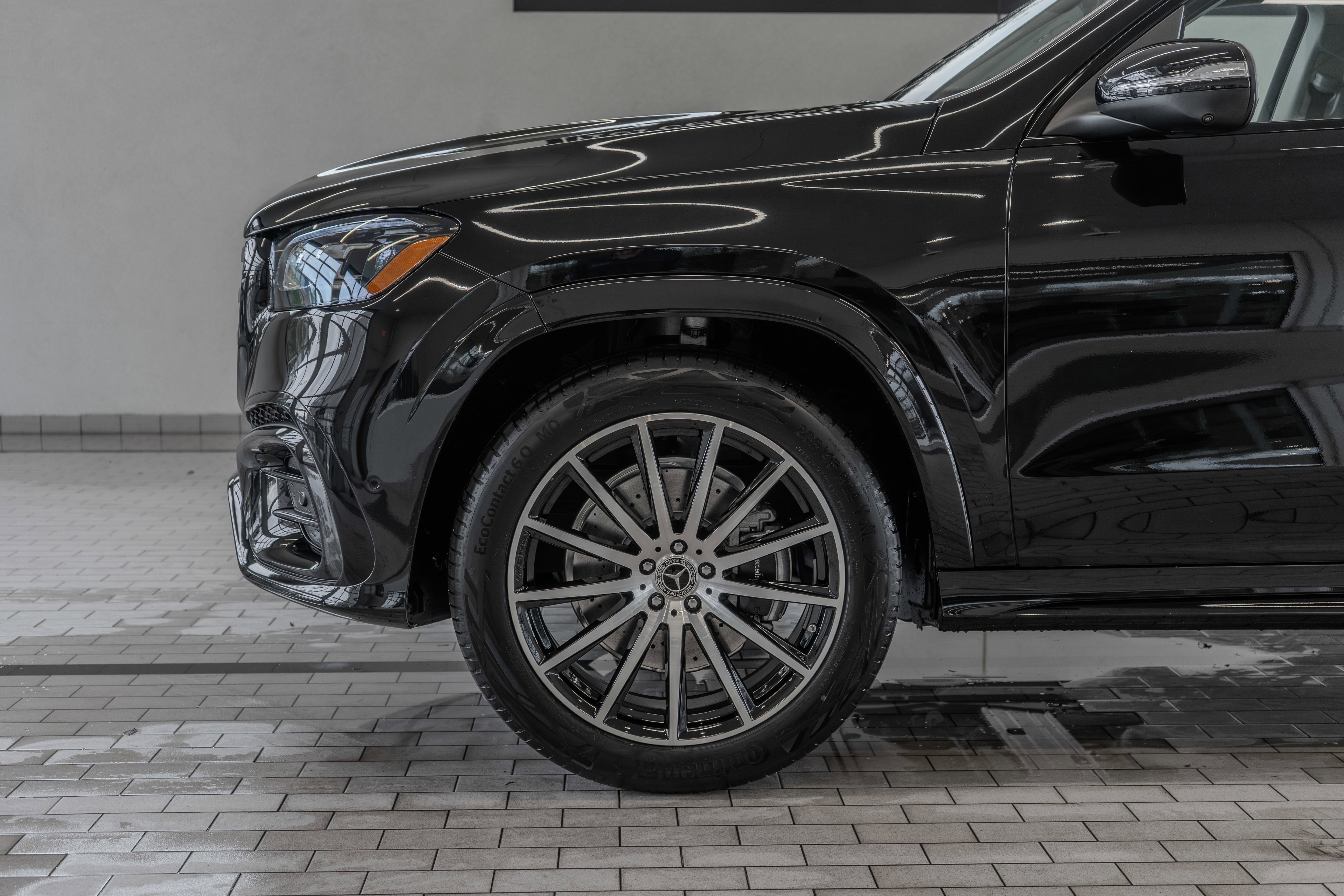 New 2026 Obsidian Black Metallic Mercedes-Benz GLS 450 image 39