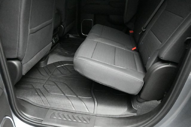 New 2026 Sterling Gray Metallic Chevrolet LT image 23