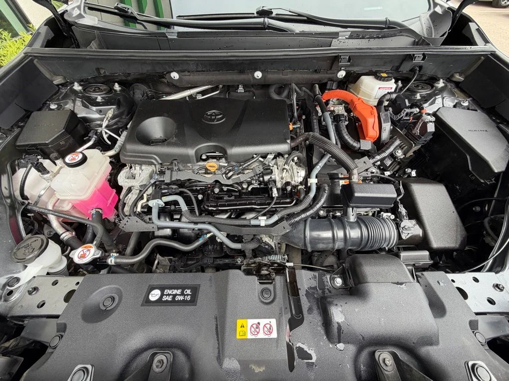 Used 2022 Gray Toyota XLE image 7