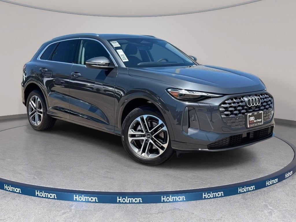 2025 Audi Q5 40 Premium's photo