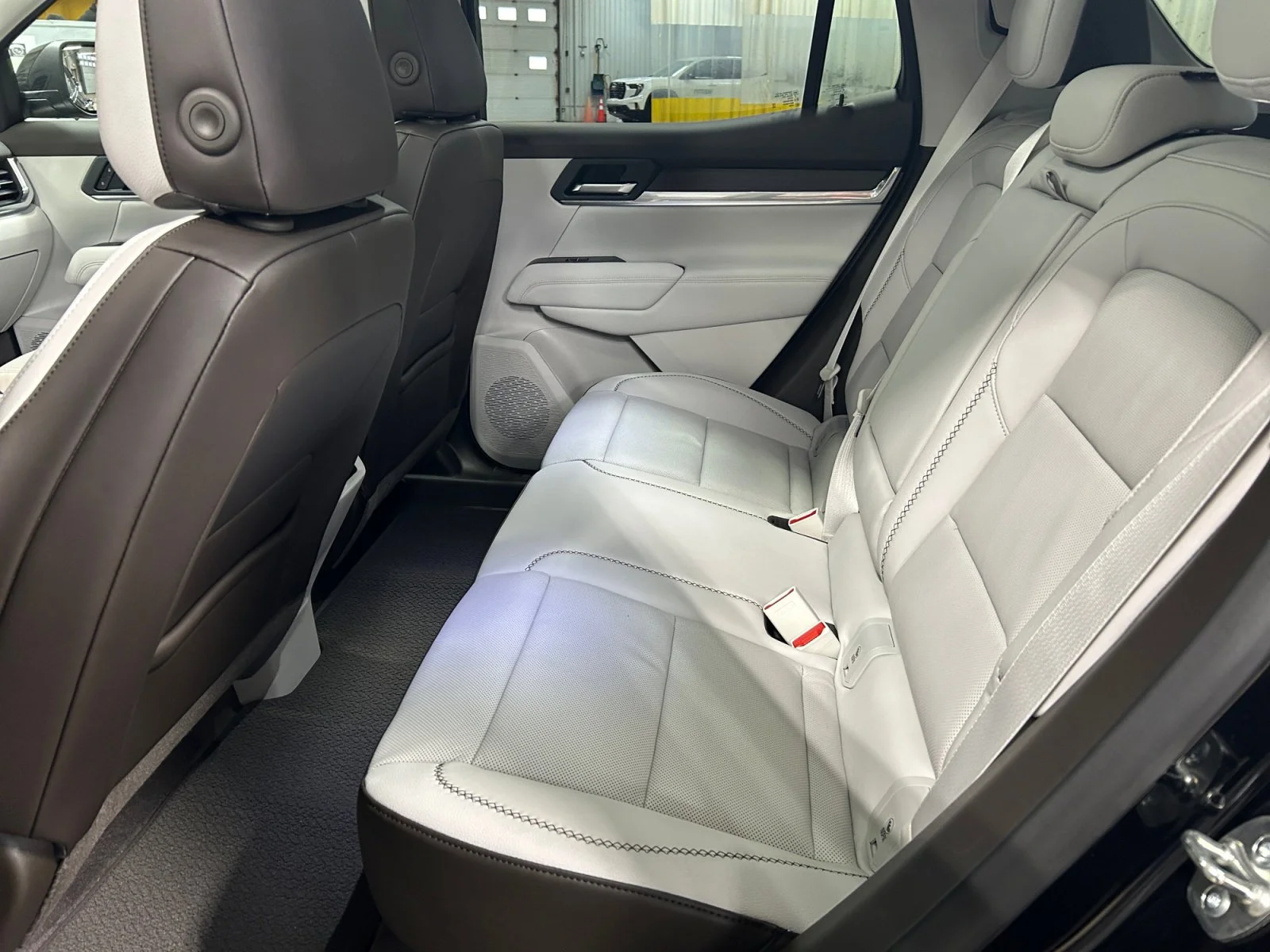 New 2026 Ebony Twilight Metallic GMC AWD Denali image 19