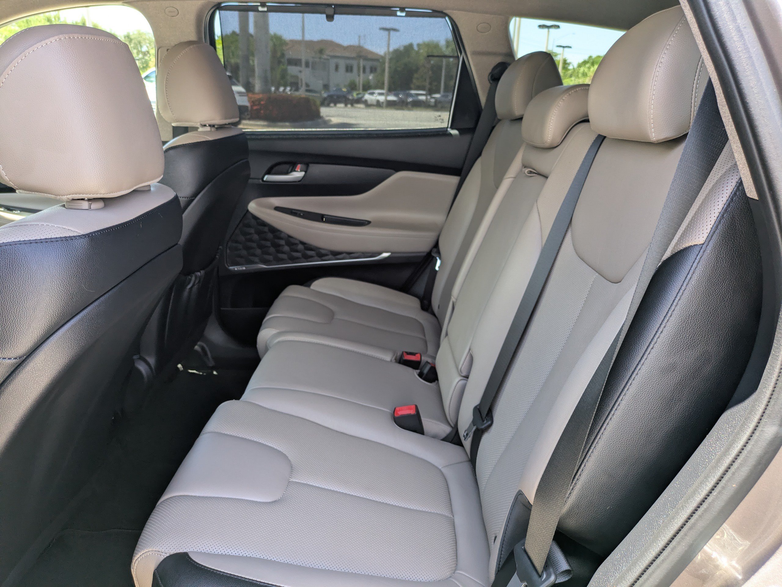 2019 Hyundai Santa Fe Limited - Photo 13