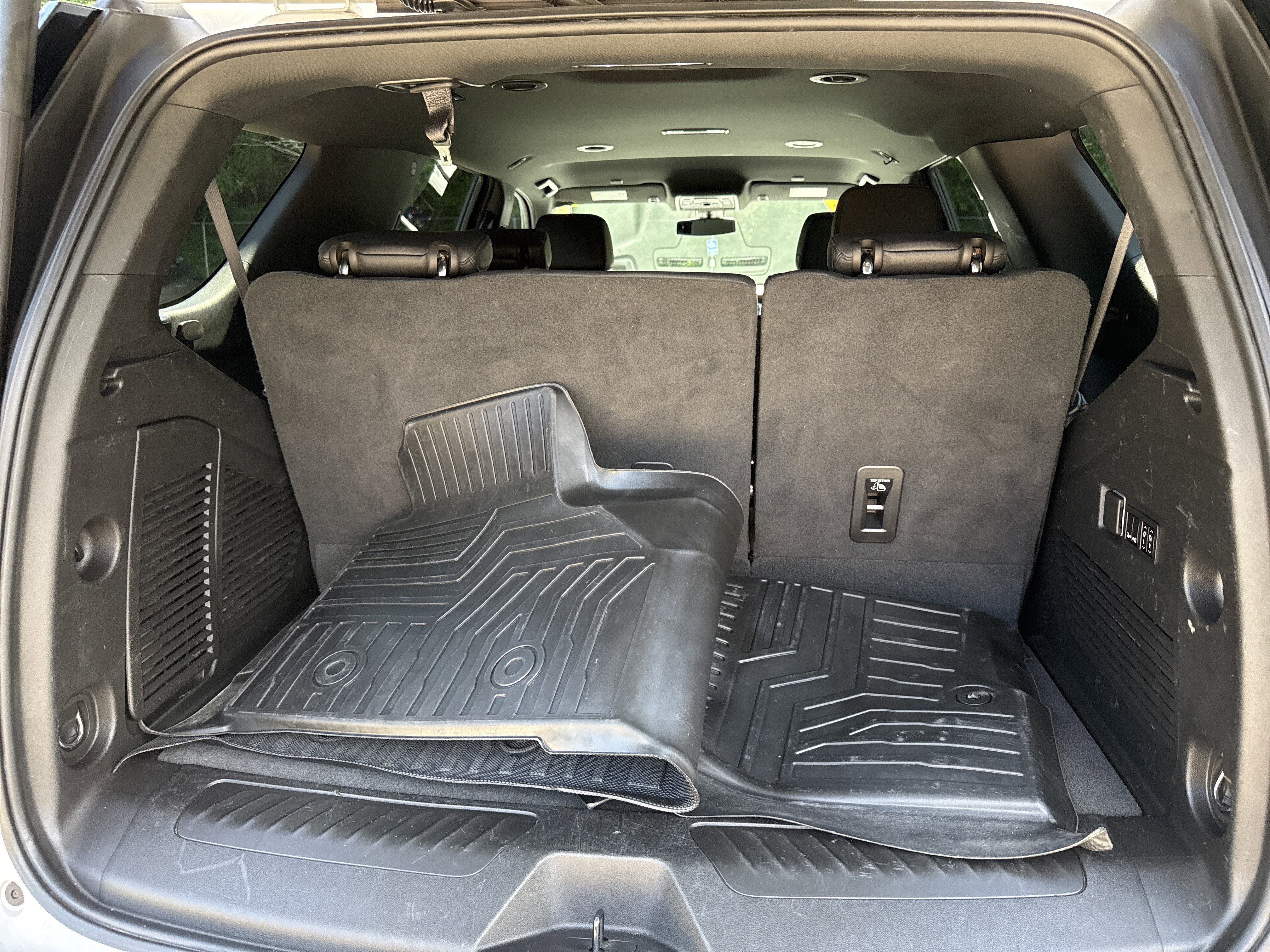 Used 2022 Summit White Chevrolet LT image 18