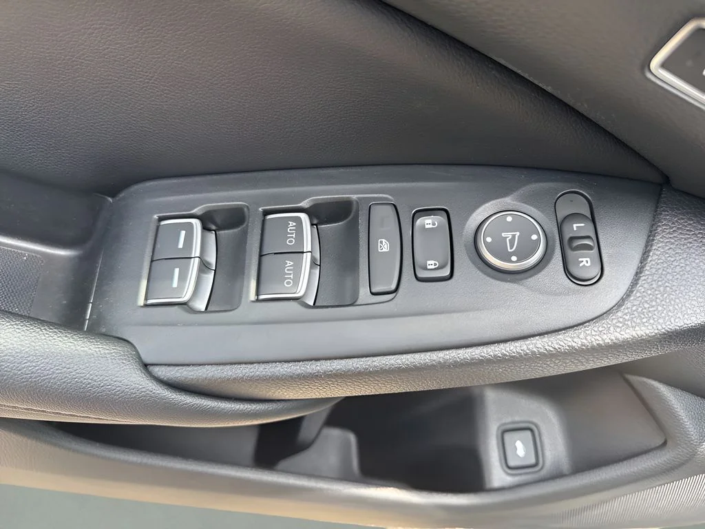 Used 2022  Honda Touring 2.0T image 29