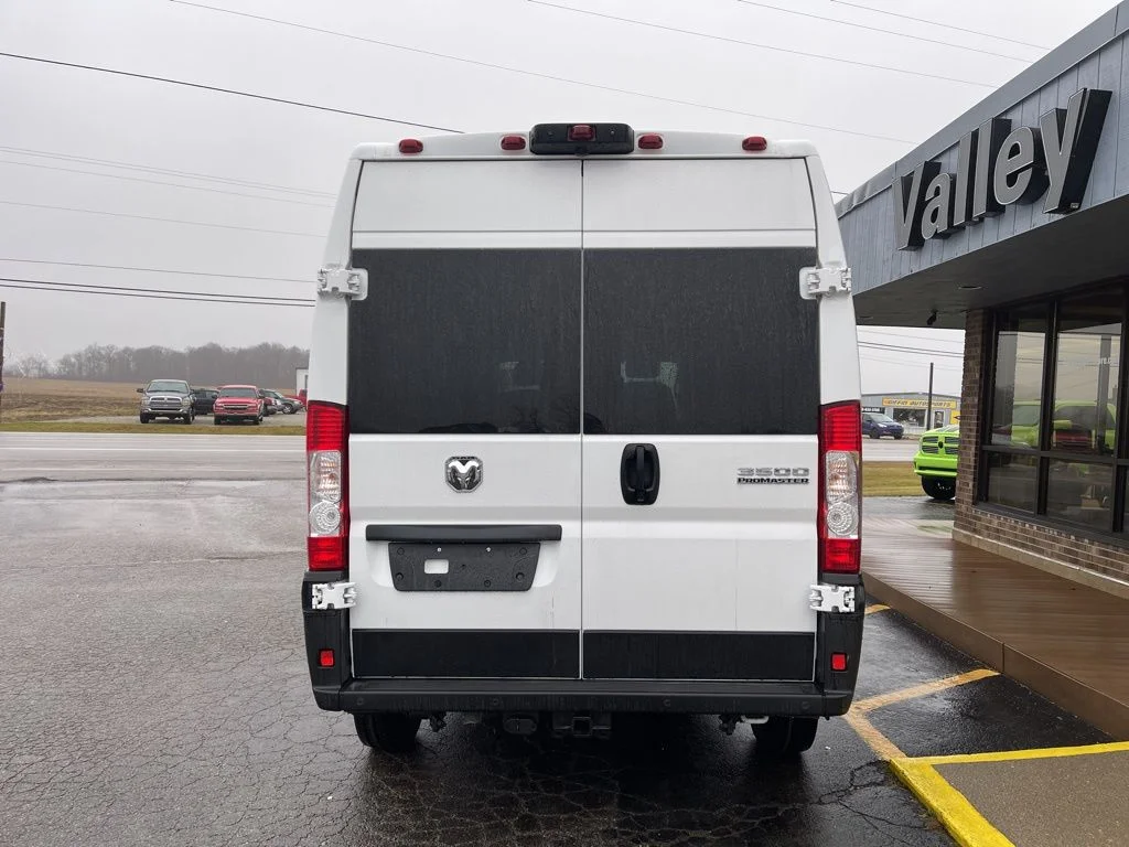 New 2025 Bright White Clear-Coat Exterior Paint RAM High Roof image 5
