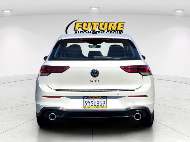Used 2026  Volkswagen SE image 5