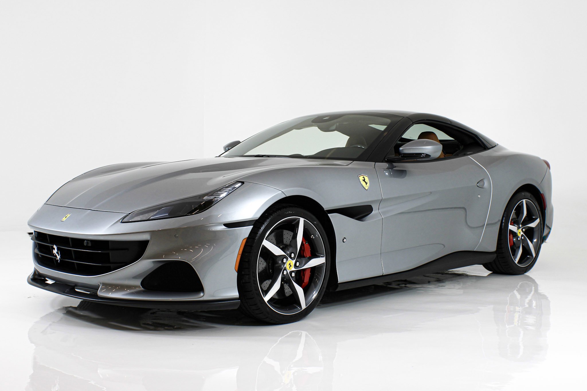 Certified Used 2023 Gray Ferrari  image 3