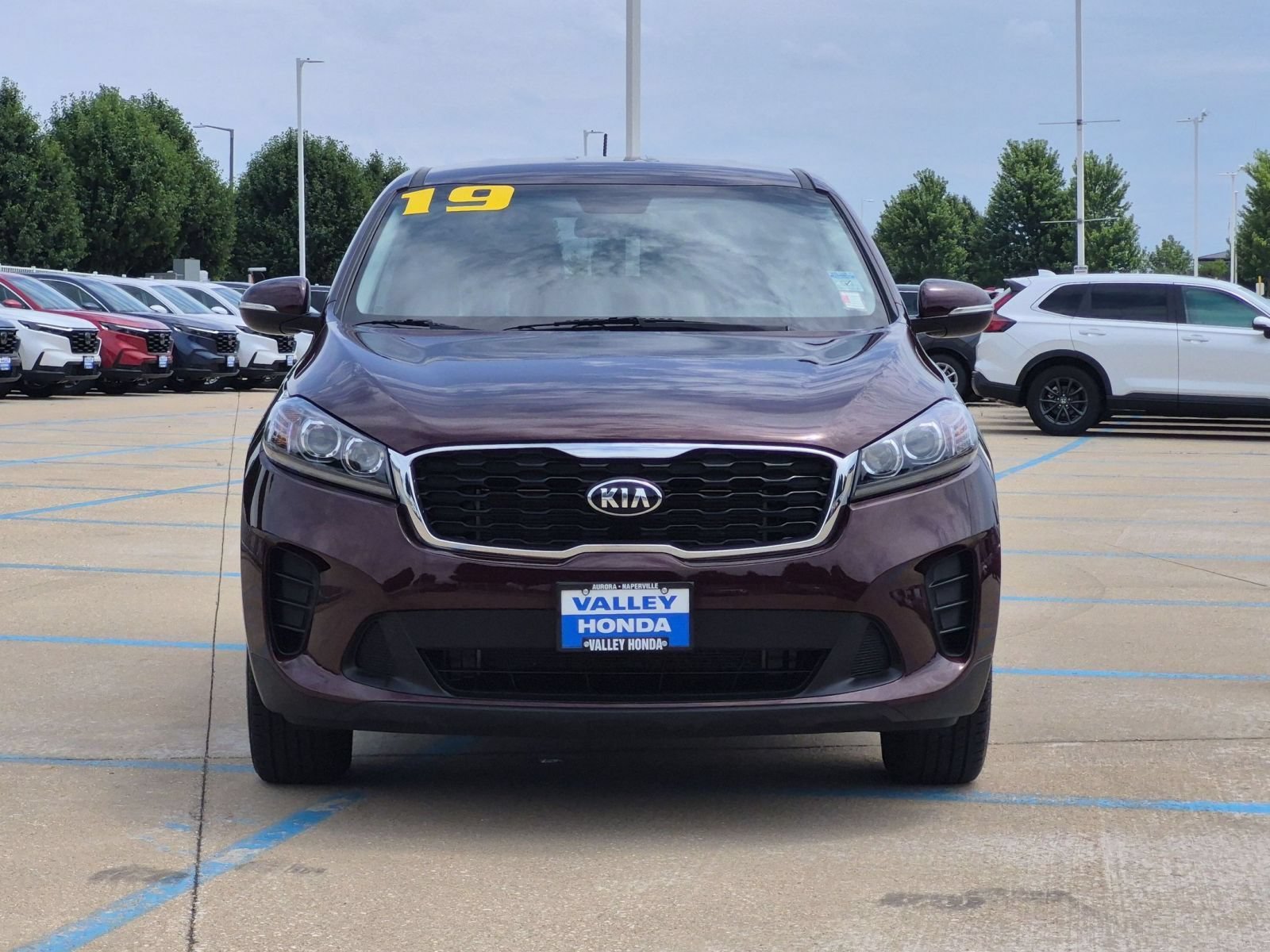 Used 2019 Sangria Kia LX image 3