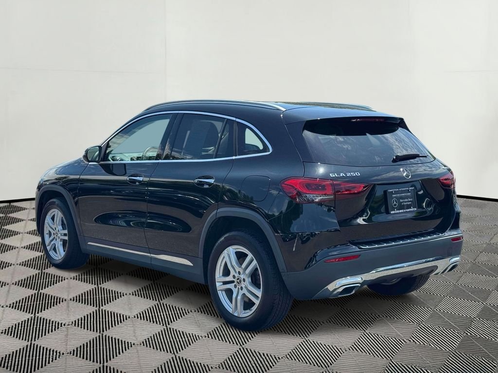 Used 2023  Mercedes-Benz GLA 250 image 9