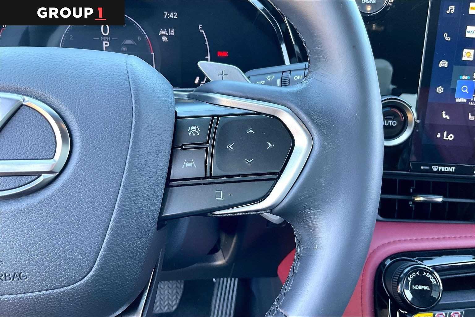 Used 2026 GRAPHITE BLACK GF. Lexus Premium image 22