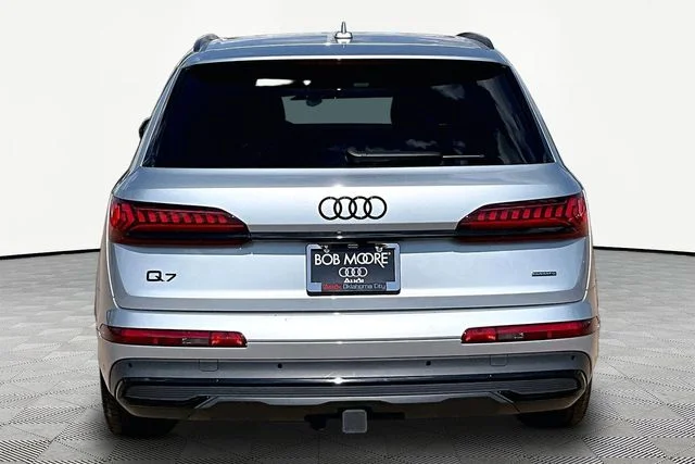 Used 2023 Silver Audi 55 Prestige image 4