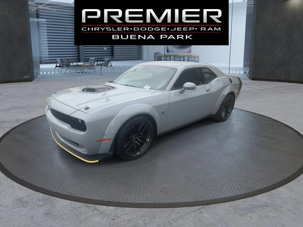 Used 2022 Gray Dodge R/T Scat Pack Widebody image 4