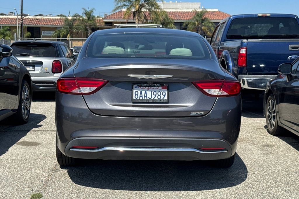 Used 2016 Gray Chrysler Limited image 6