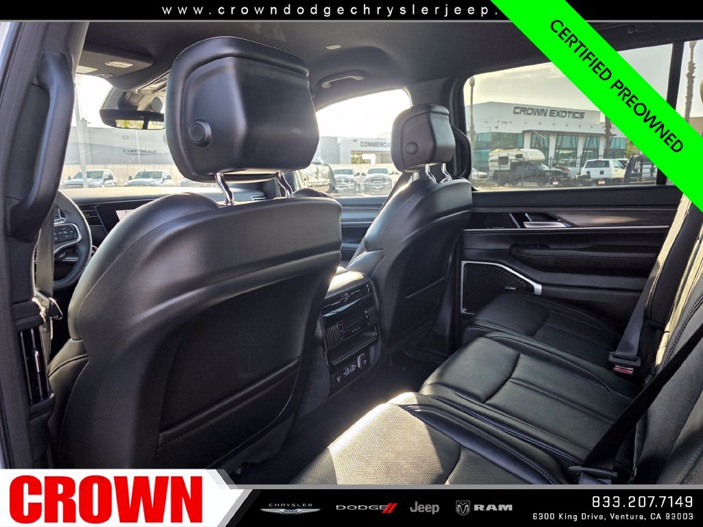Certified Used 2024 White Jeep Series II image 19