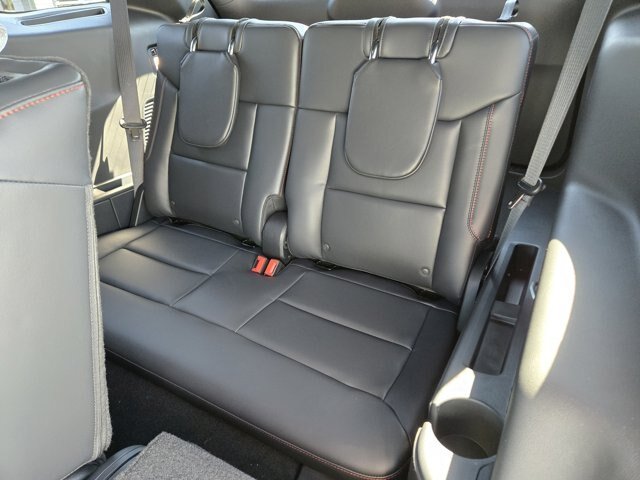 New 2026 Carbonized Gray Metallic Ford ST-Line image 18