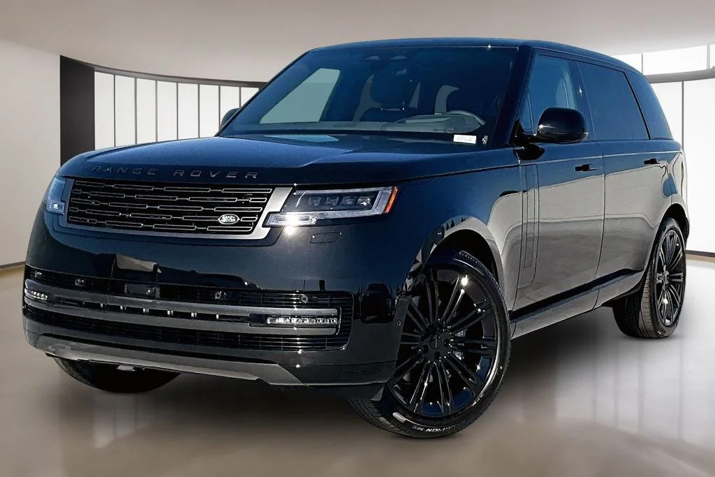2026 Land Rover Range Rover 3.0 SE LWB 7's photo