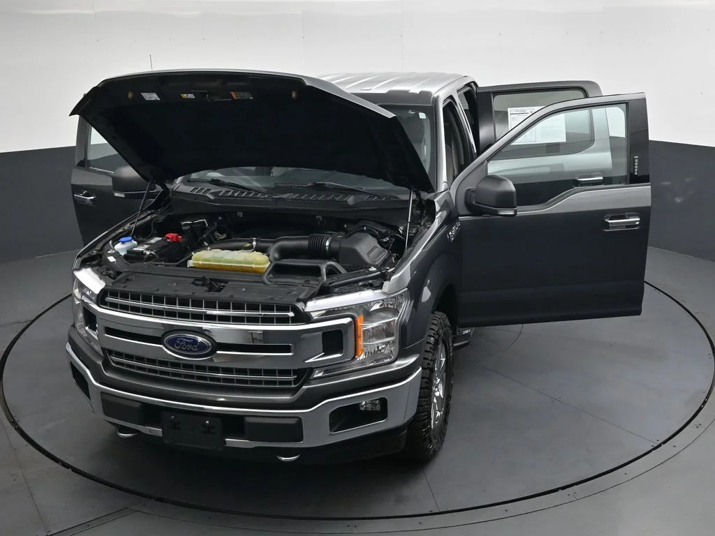 Used 2019 Gray Ford XLT image 38