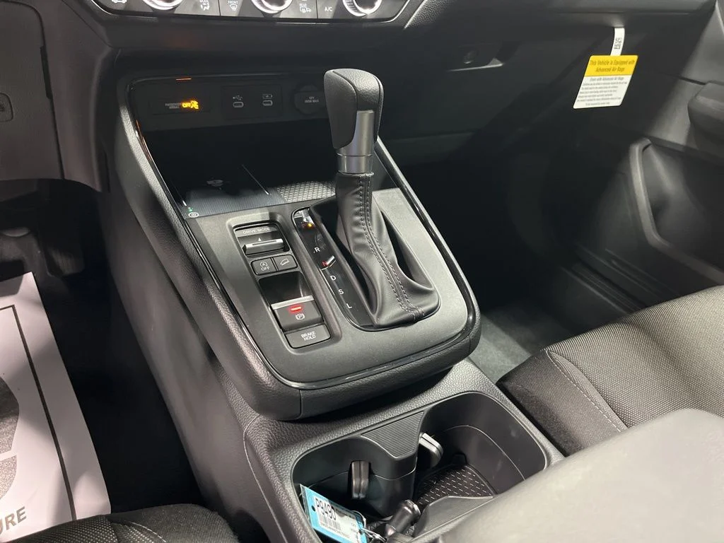 Used 2026 Platinum White Pearl Honda EX image 24