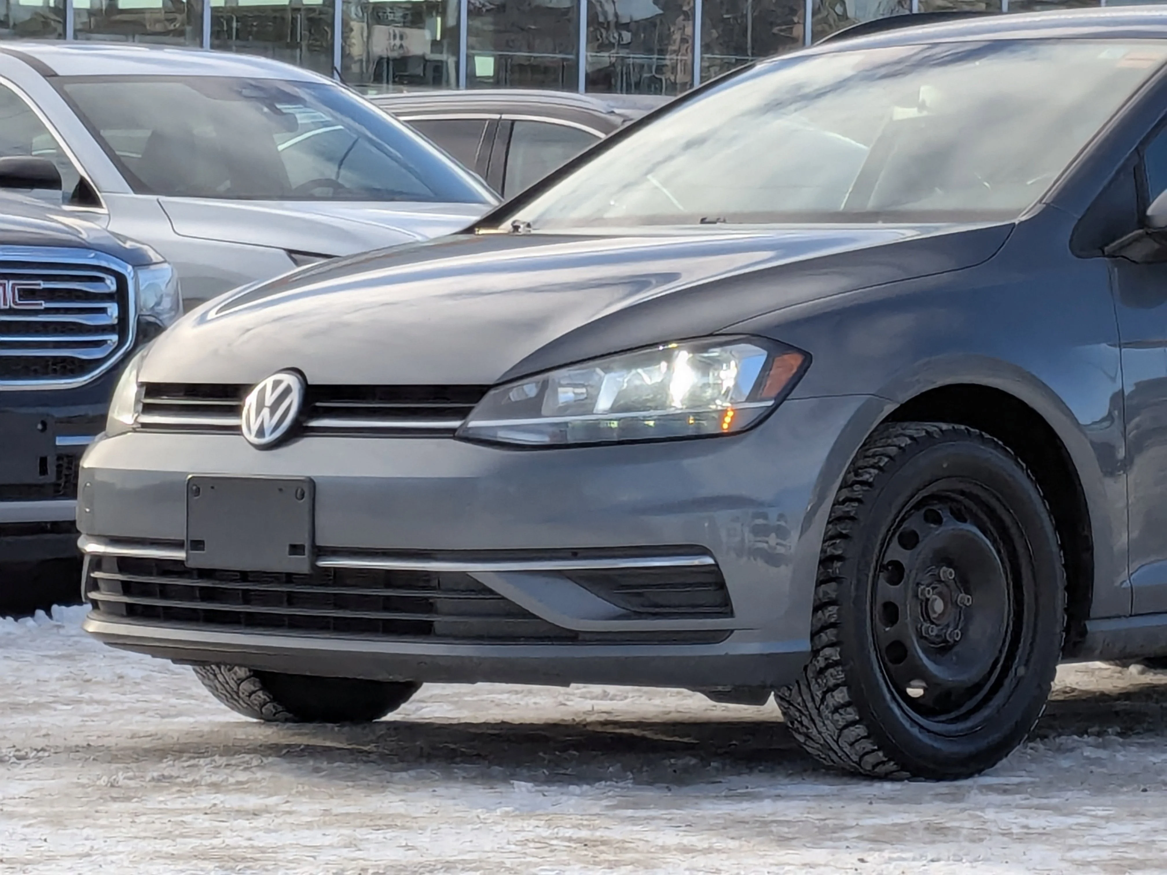 Used 2019 Grey Volkswagen Comfortline image 12