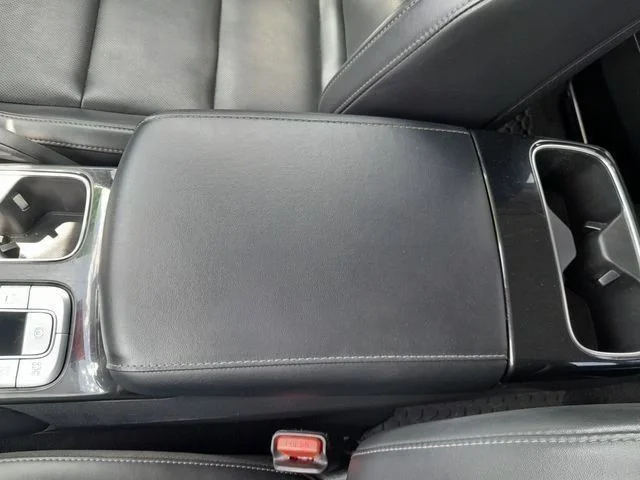 Used 2021 Black Kia S image 26