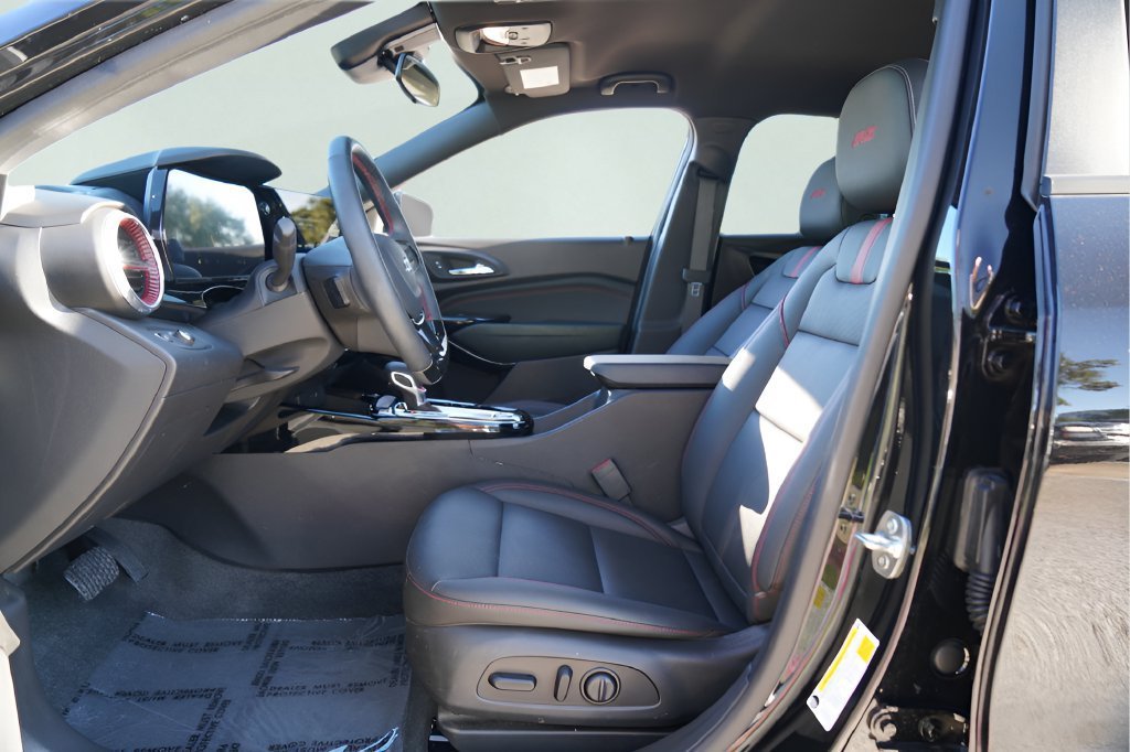 Used 2026 Mosaic Black Metallic Chevrolet 2RS image 8