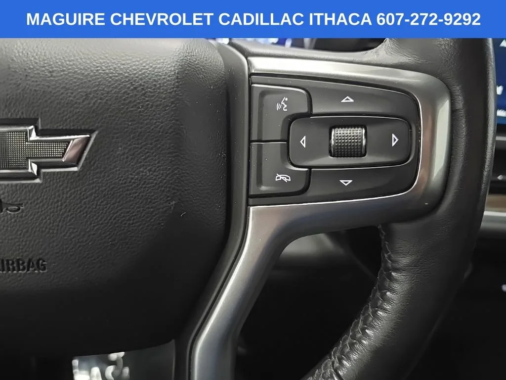Used 2022 Summit White Chevrolet RST image 20