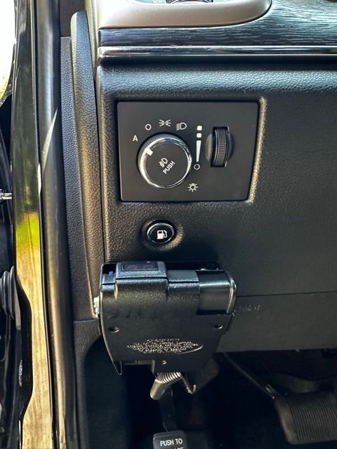 Used 2016 Brilliant Black Crystal Pearlcoat Jeep Summit image 14