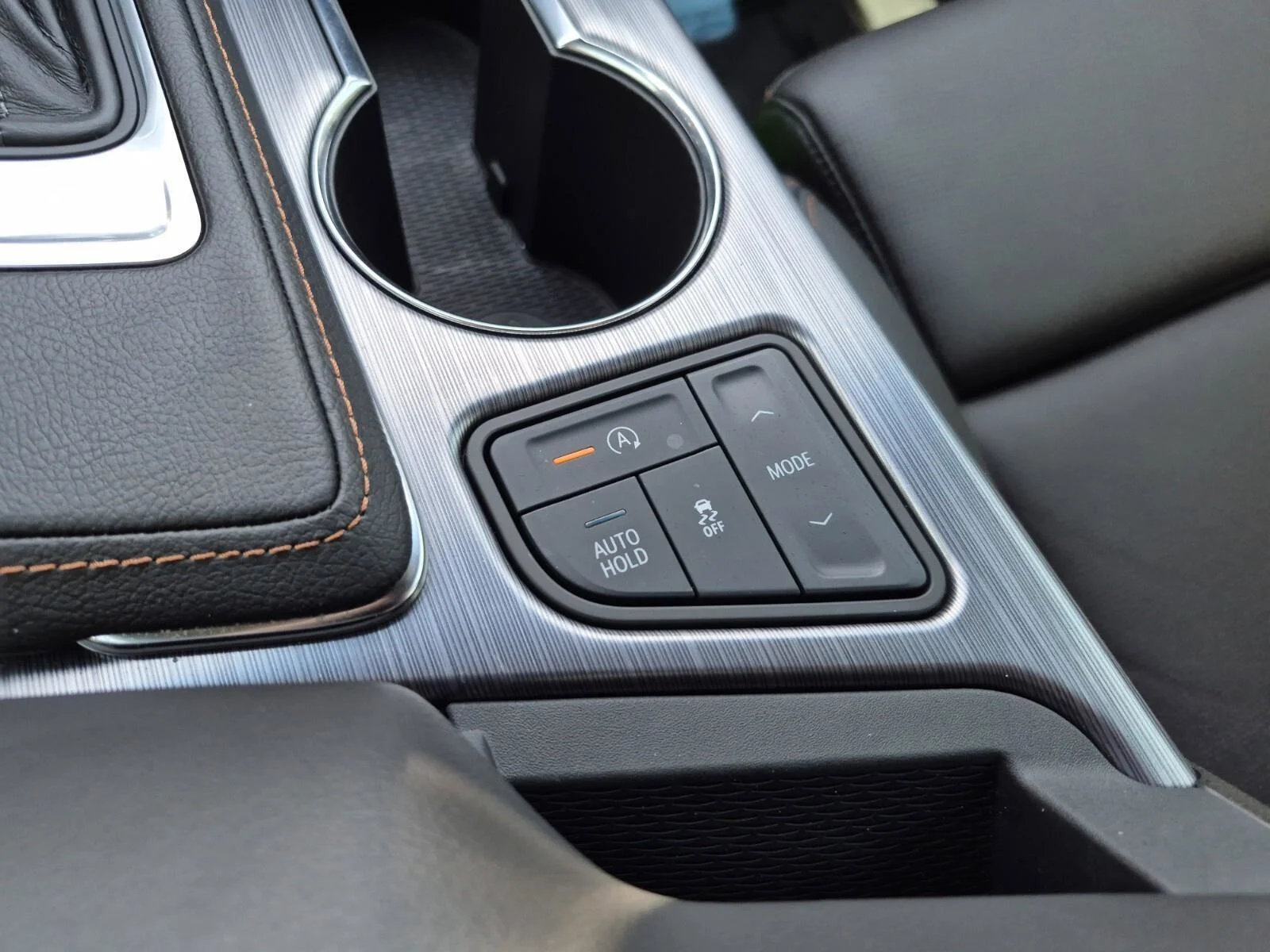 Used 2025 Black Raven Cadillac Sport image 33