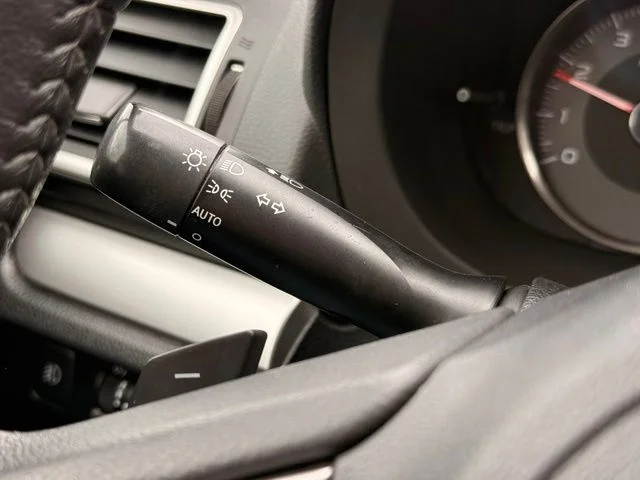Used 2018 Silver Subaru 2.0XT Premium image 32
