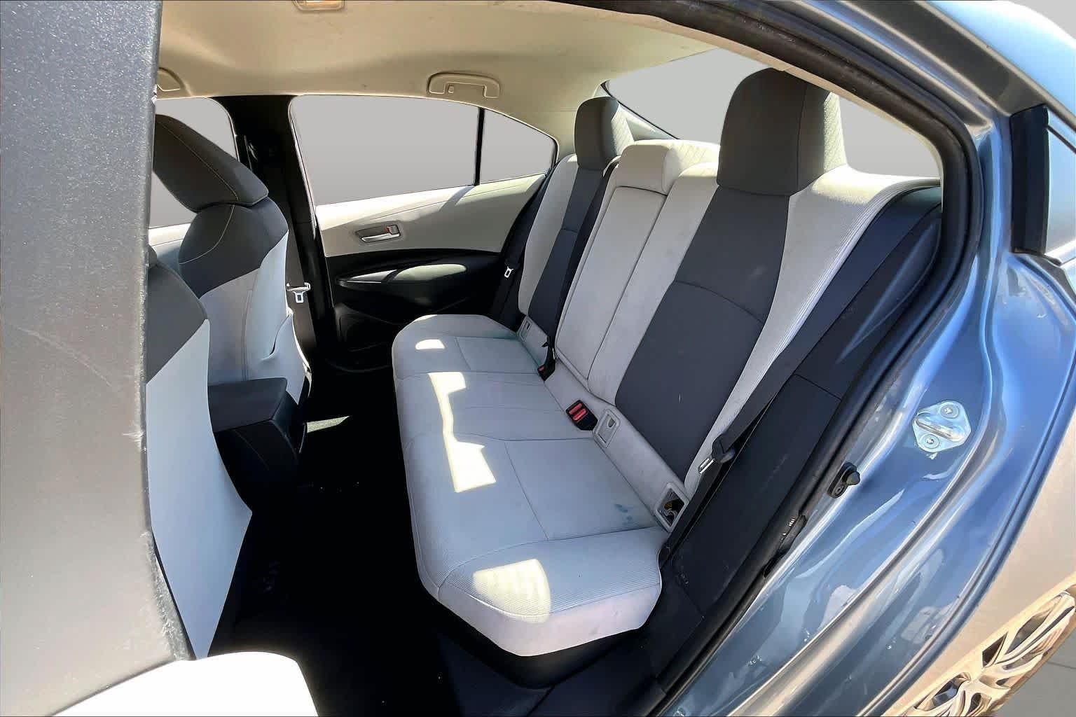 Used 2021 Celestite Toyota Hybrid LE image 18