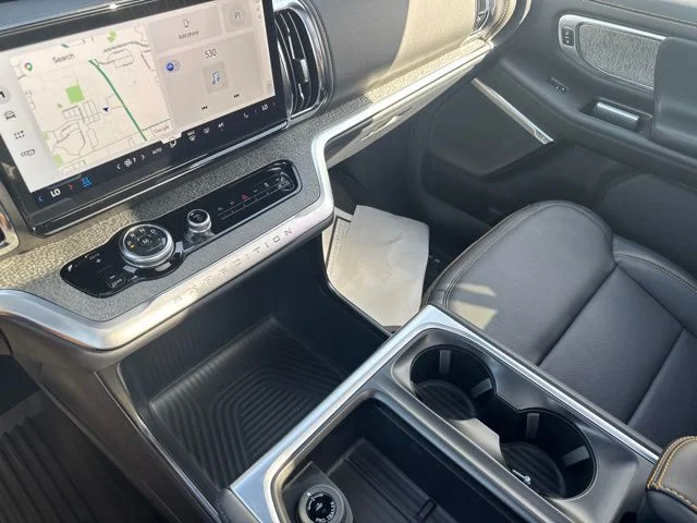 New 2026 Star White Metallic Tri-Coat Ford Tremor® image 28