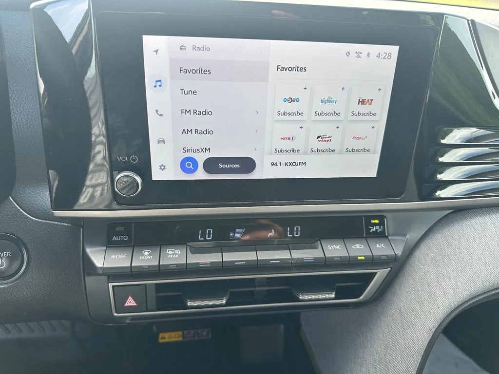 2025 Toyota Camry LE - Photo 16