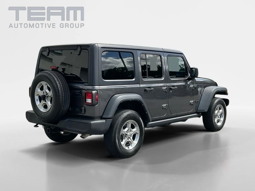 Used 2021 Gray Jeep Unlimited Willys image 7
