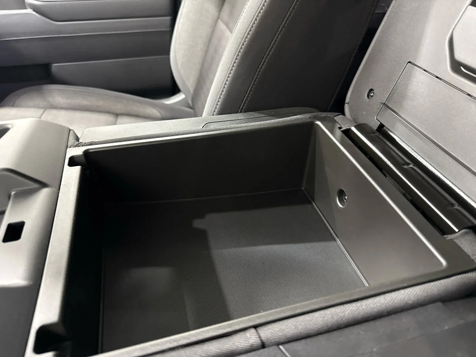 Used 2026 Cypress Gray Chevrolet LT image 20