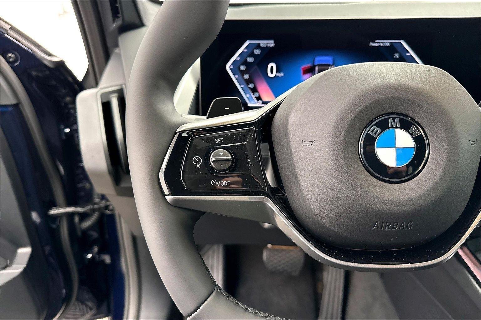 New 2026 Tanzanite Blue II Metallic BMW 30 xDrive image 15