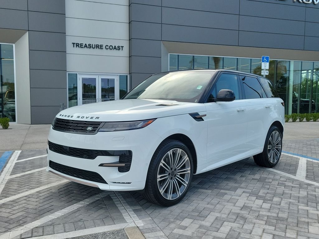 New 2026 Fuji White Land Rover Dynamic SE image 1