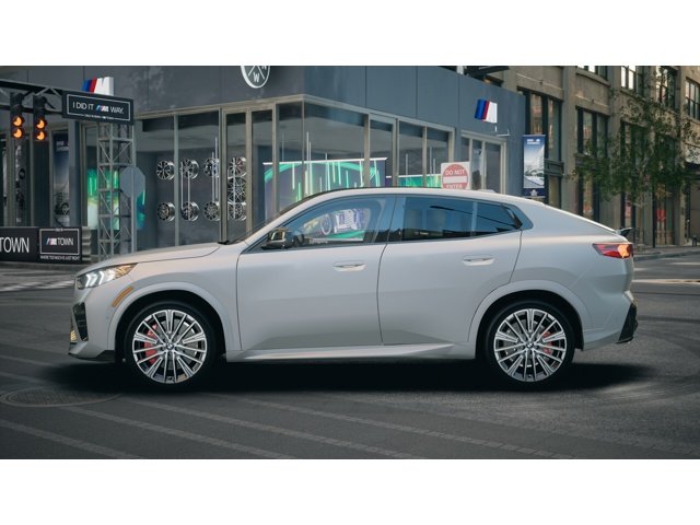 New 2027 Frozen Pure Grey Metallic BMW  image 4