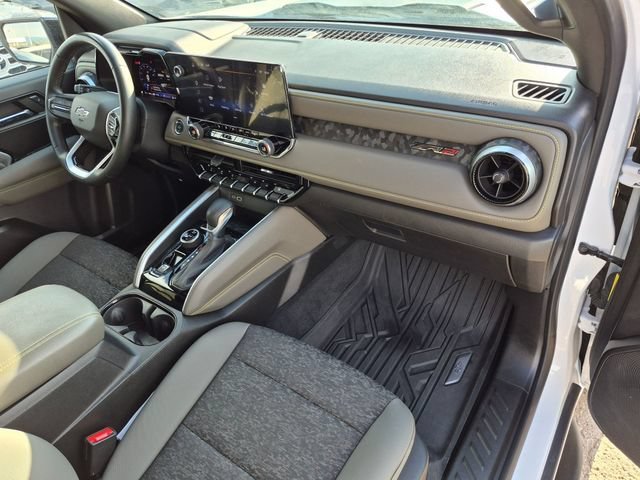 Used 2024 Summit White Chevrolet ZR2 image 33