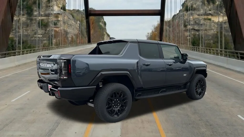 2026 GMC HUMMER EV 2X - Photo 10