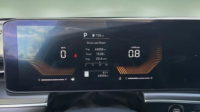 Used 2025 Gray Kia GT-Line image 13