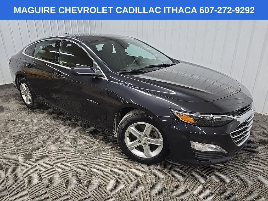 Used 2023 Gray Chevrolet LT image 7