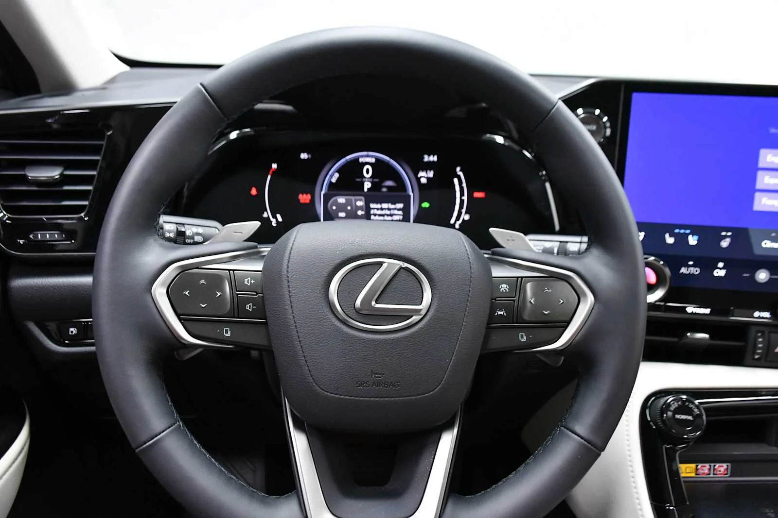 Certified Used 2026 ATOMIC SILVER Lexus Luxury image 17