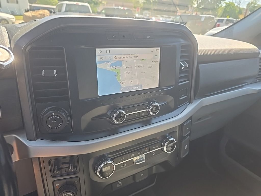 Used 2021 Agate Black Metallic Ford XLT image 18