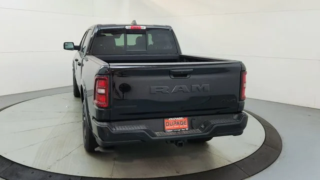 New 2026 Diamond Black Crystal Pearl-Coat Exterior Paint RAM Big Horn/Lone Star image 8