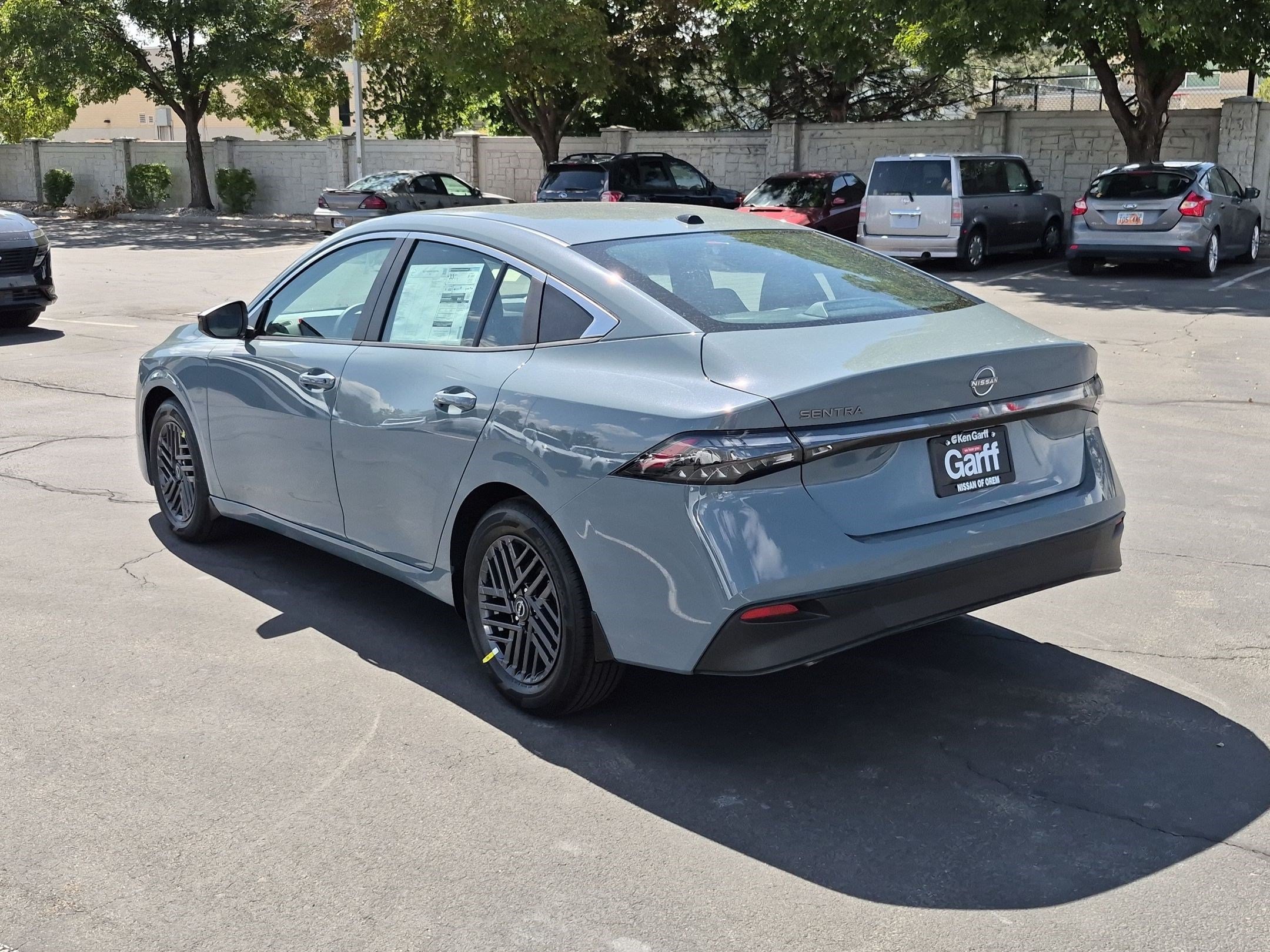 New 2027 Atlantic Gray Metallic Nissan SV image 5