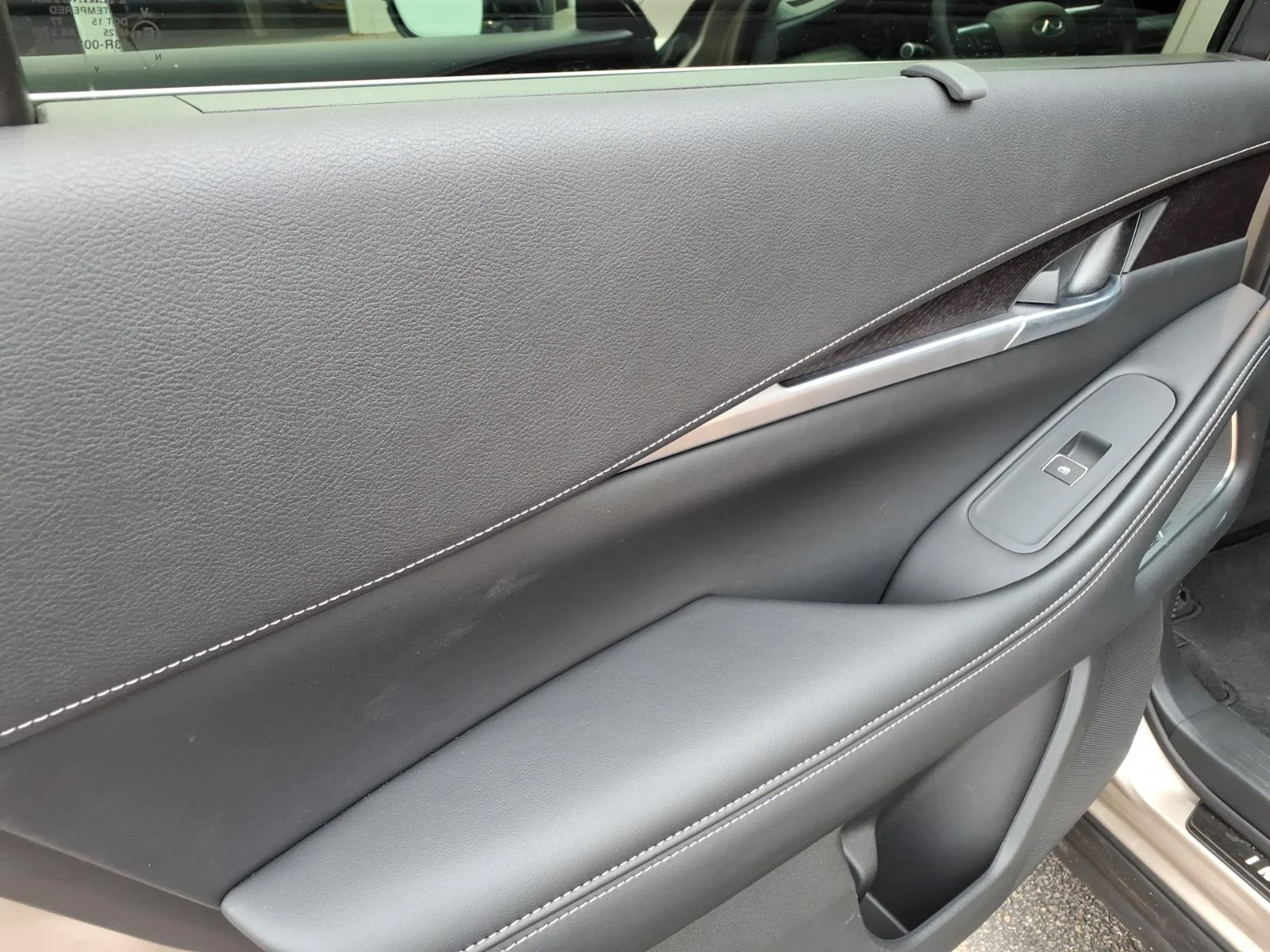 Certified Used 2025 Silver INFINITI Sensory image 23