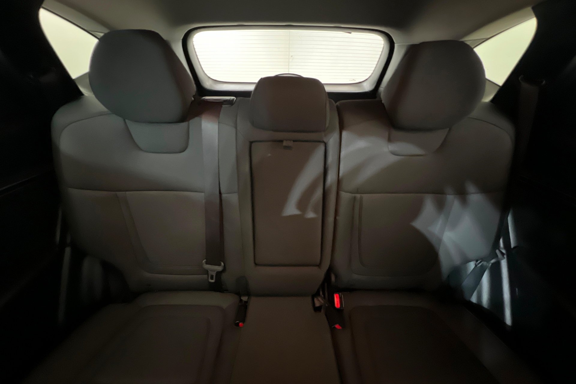Used 2022 Portofino Gray Hyundai SEL image 26